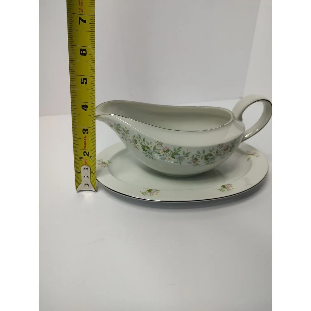 Johann Haviland Bavaria FOREVER SPRING Gravy Boat Attached Under Plate - 9”